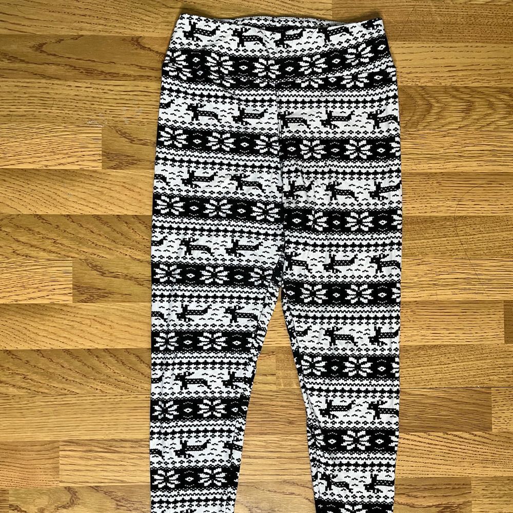 Adorable Christmas/Winter Themed Leggings